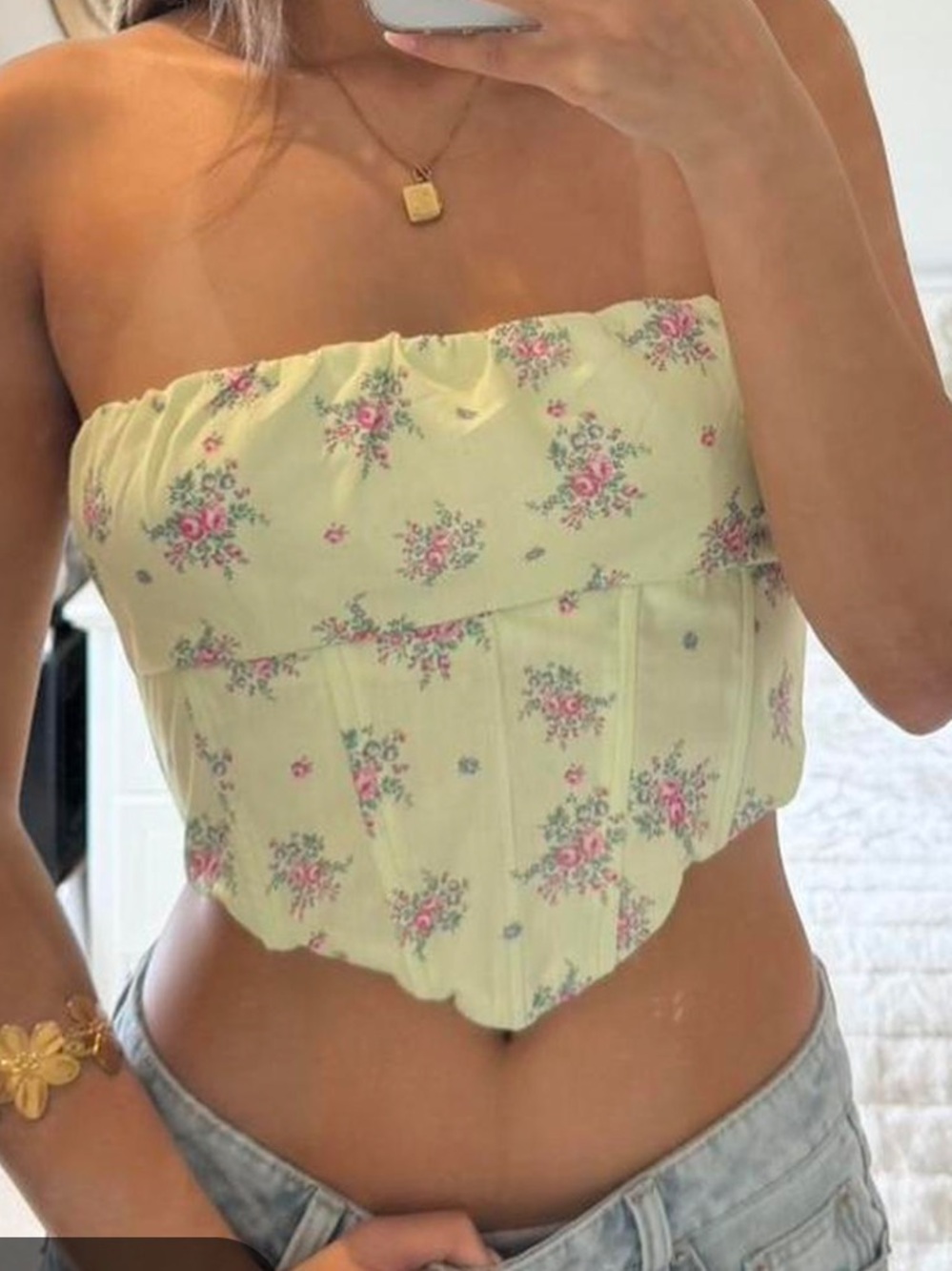 princess polly butter yellow floral cropped bandeau top size 2